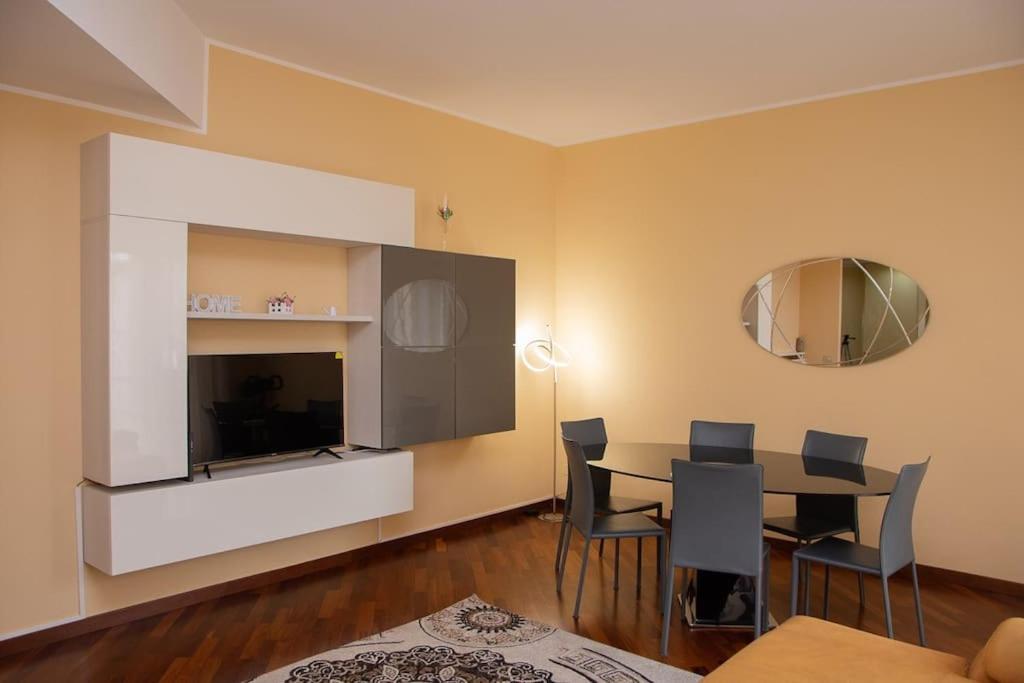 Appartamento Grazioso Con Parcheggio Privato Plaisance Extérieur photo